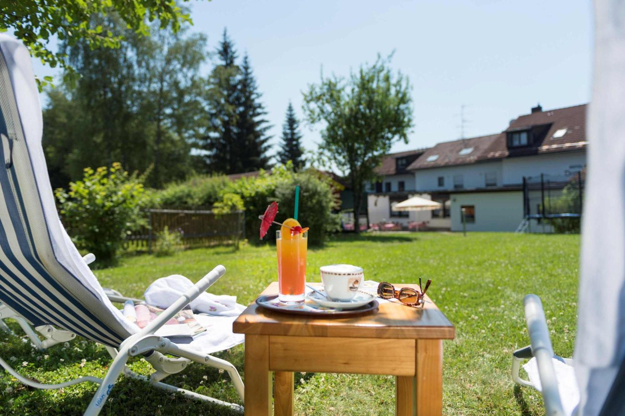 Hotel Dreisonnenberg Neuschönau エクステリア 写真