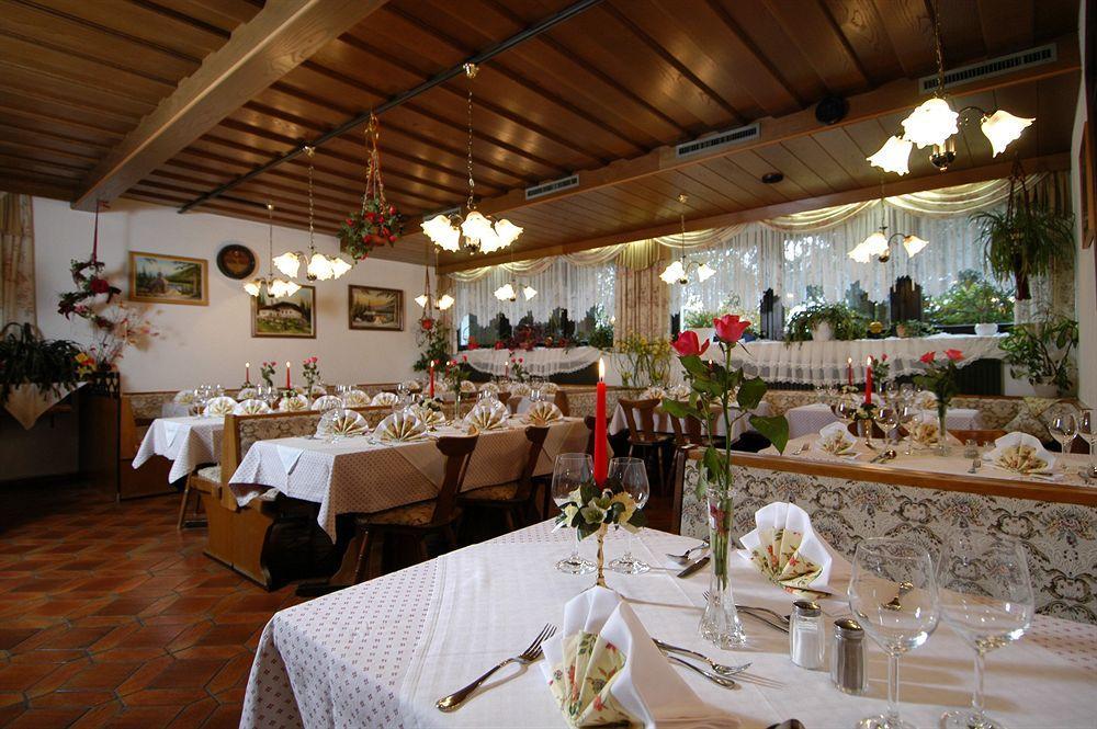 Hotel Dreisonnenberg Neuschönau エクステリア 写真