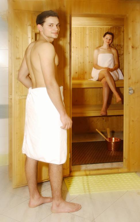 Hotel Dreisonnenberg Neuschönau エクステリア 写真
